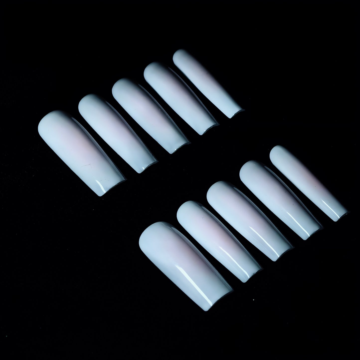 Long Press On Nails Gradient Design Full Cover Gel Nail Tips | Easy Apply, Durable & Trendy Manicure for Women